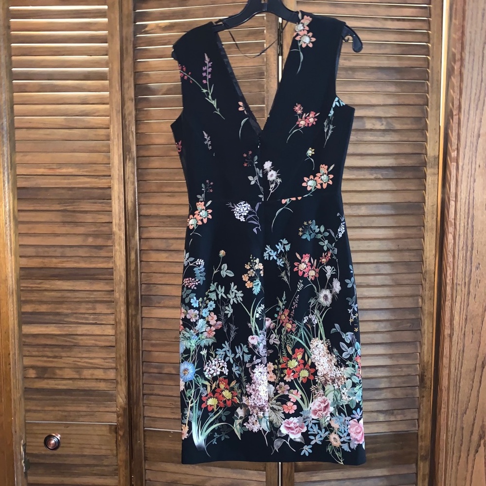 Dress - Picture 2 of 2